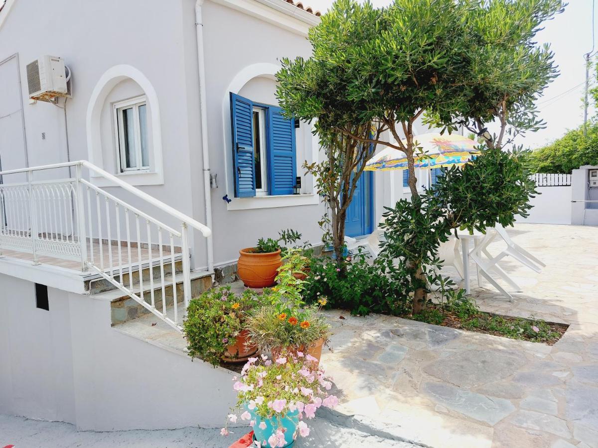 Leta Apartments Agios Georgios  Exterior photo