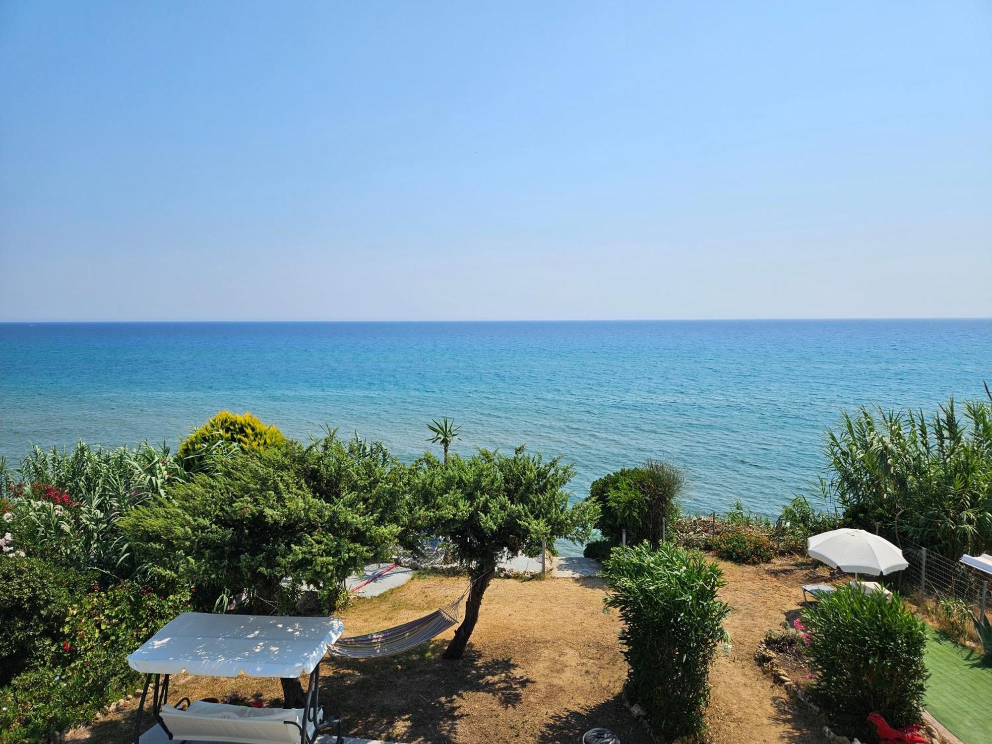Leta Apartments Agios Georgios  Exterior photo